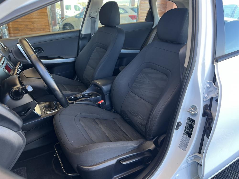 kia-ceed-sw-2016-diesel-1396cc