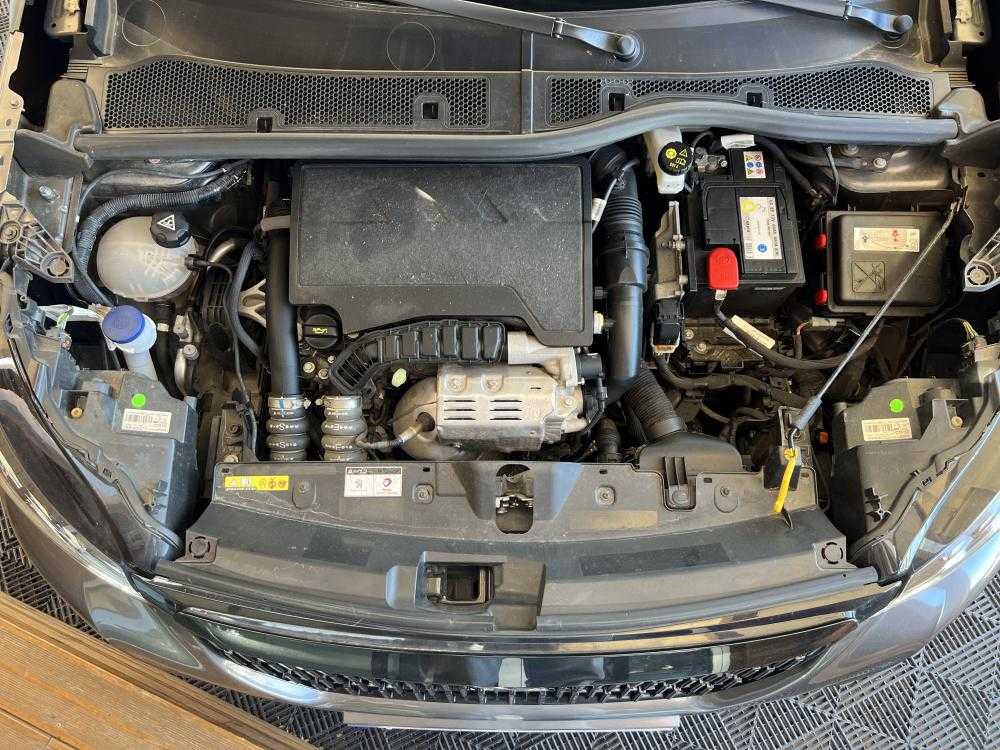 peugeot-2008-2020-gasolina-1199cc