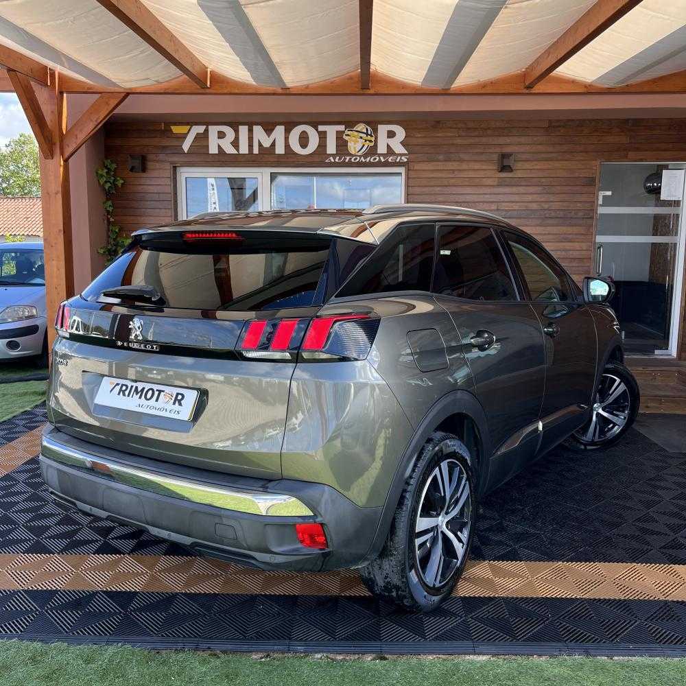 peugeot-3008-2019-diesel-1499cc