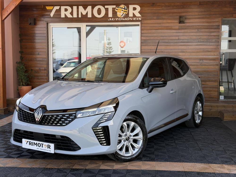 renault-clio-2024-gpl-999cc