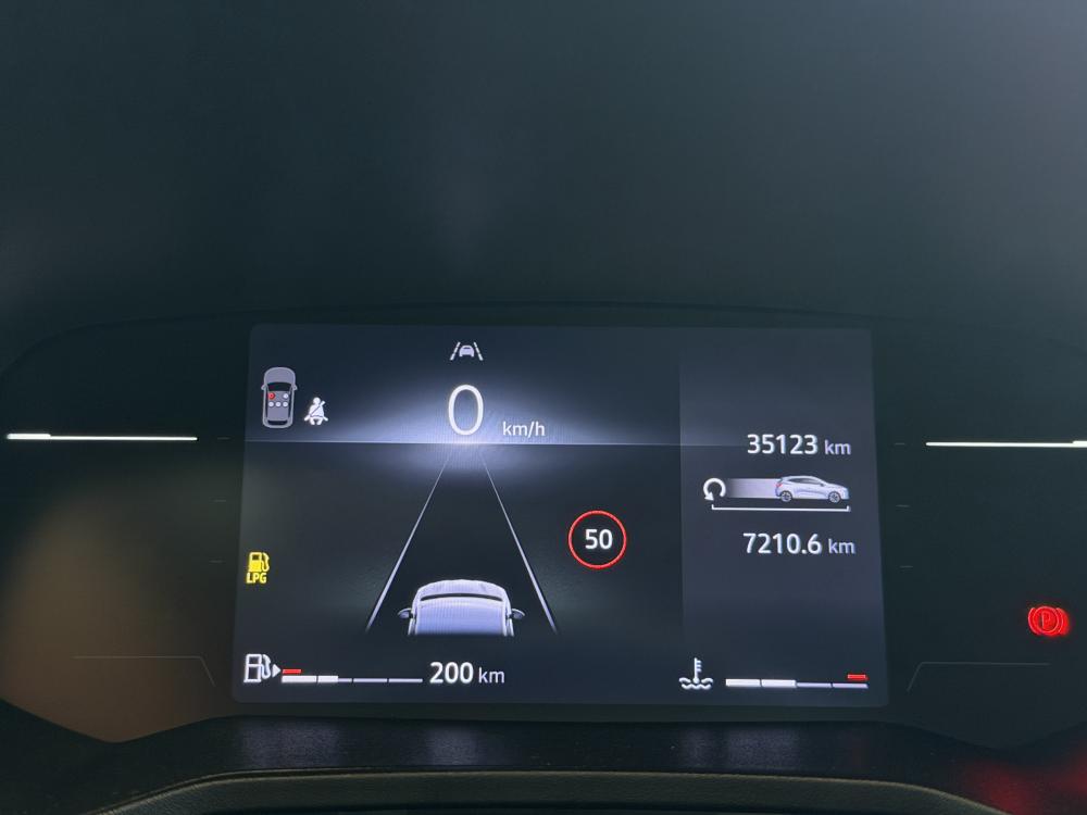 renault-clio-2024-gpl-999cc