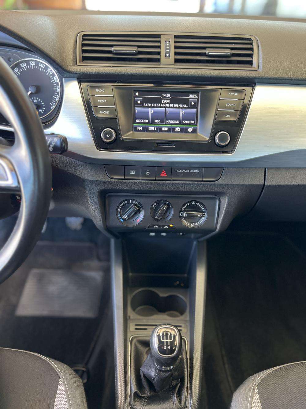 skoda-fabia-2016-gasolina-1197cc