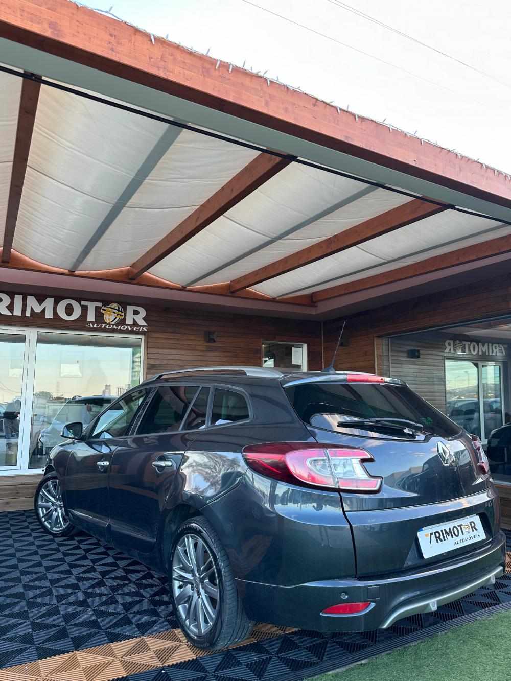 renault-megane-sport-tourer-2013-diesel-1461cc
