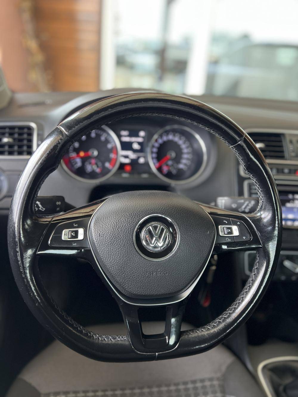 volkswagen-polo-2017-gasolina-999cc