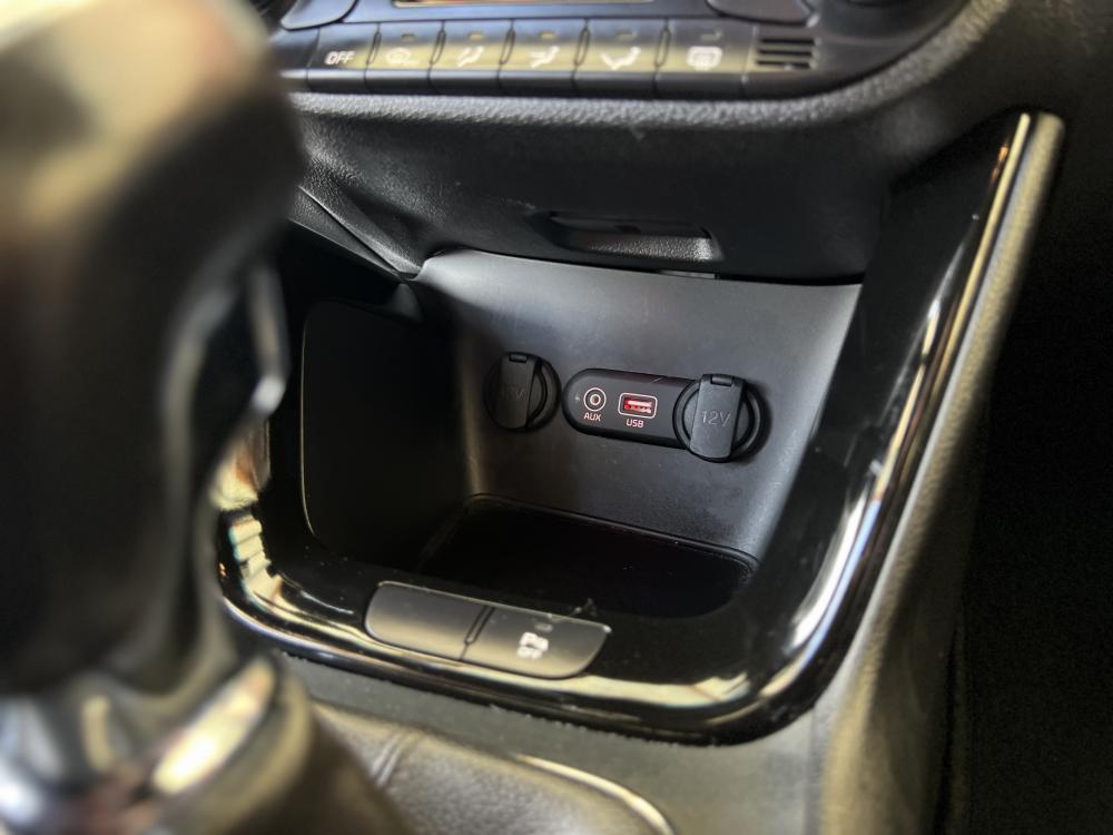 kia-ceed-sw-2018-diesel-1598cc