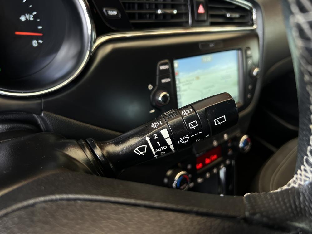 kia-ceed-sw-2018-diesel-1598cc