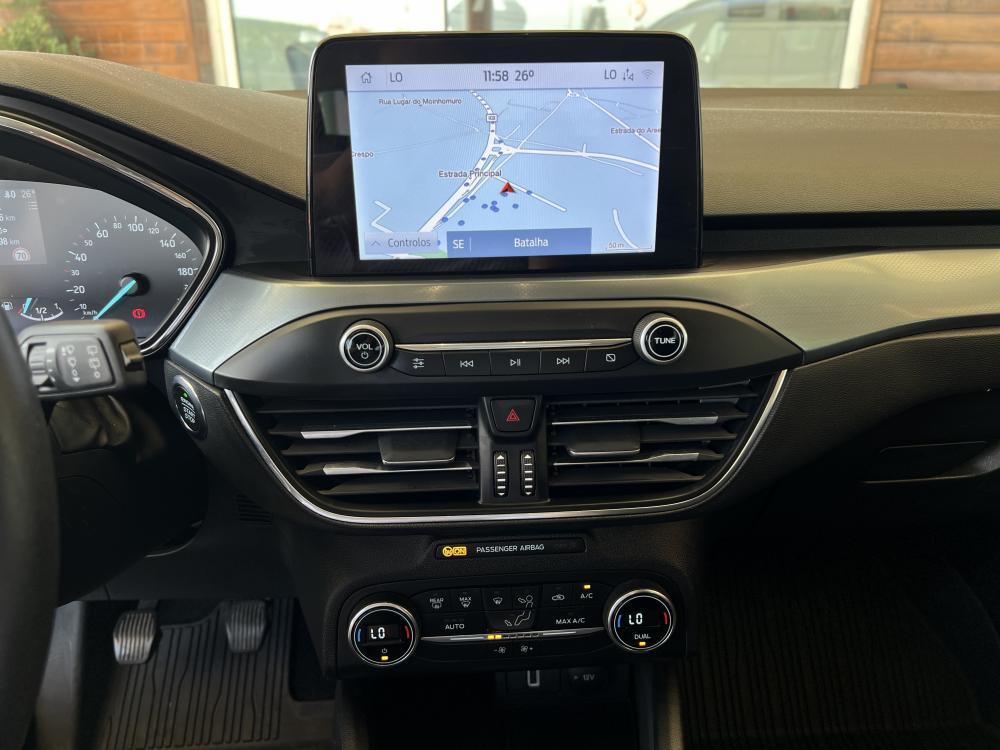 ford-focus-2019-diesel-1499cc