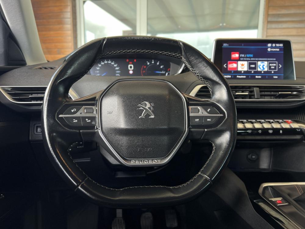 peugeot-5008-2018-gasolina-1199cc