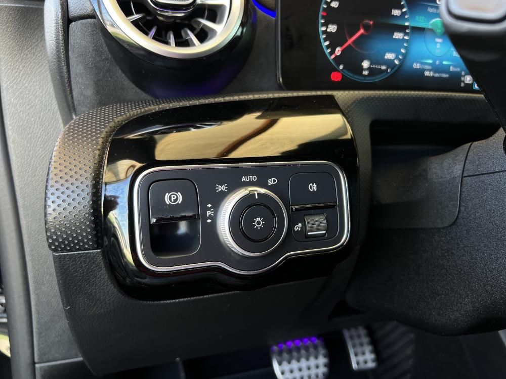 mercedes-benz-cla-2021-hibrido-a-gasolina-1332cc