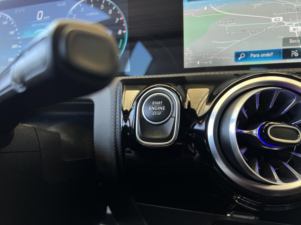 mercedes-benz-cla-2021-hibrido-a-gasolina-1332cc