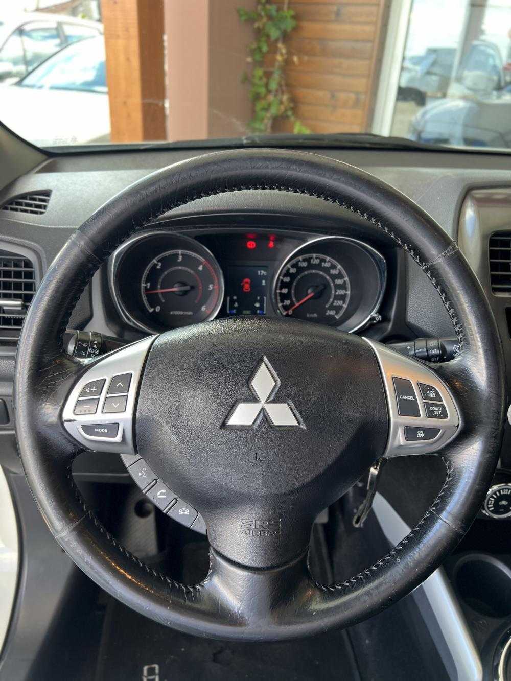 mitsubishi-asx-2012-diesel-1798cc