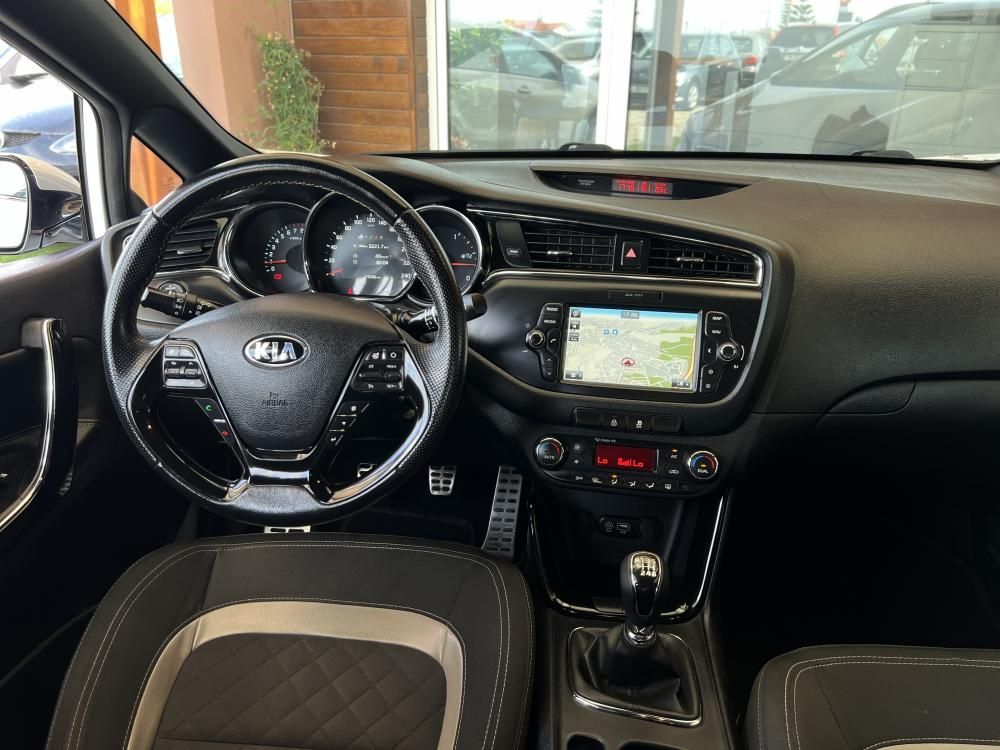 kia-ceed-sw-2016-gasolina-998cc