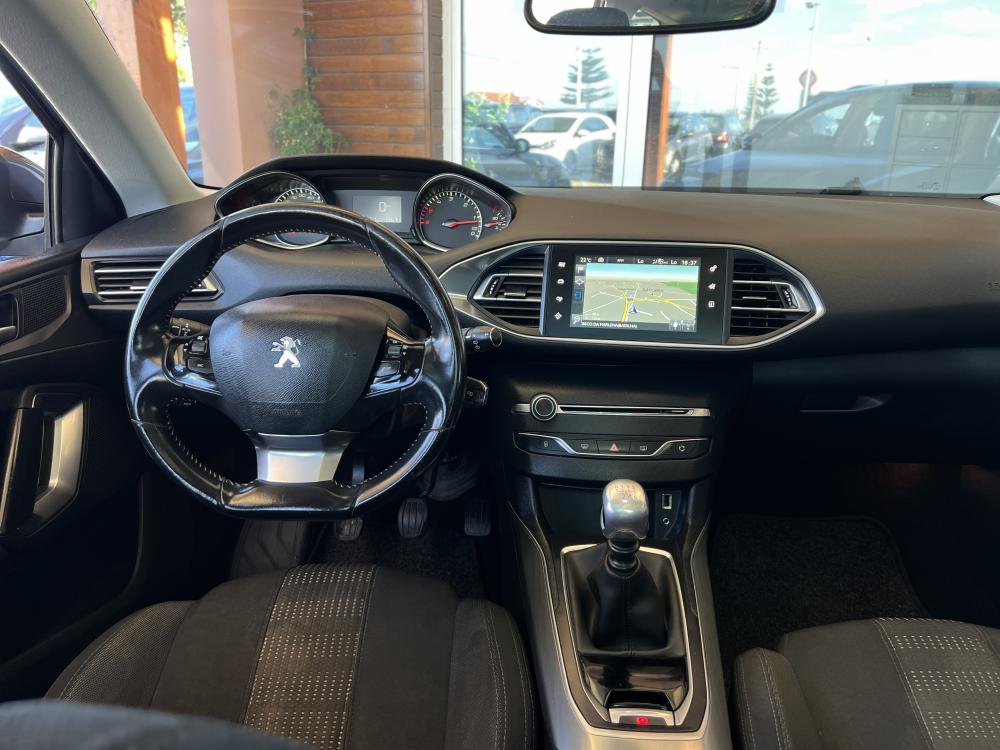 peugeot-308-sw-2015-diesel-1560cc