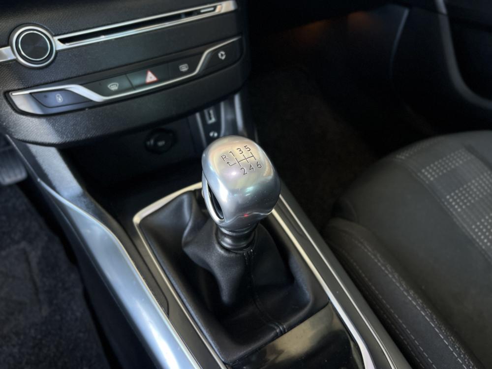 peugeot-308-sw-2015-diesel-1560cc