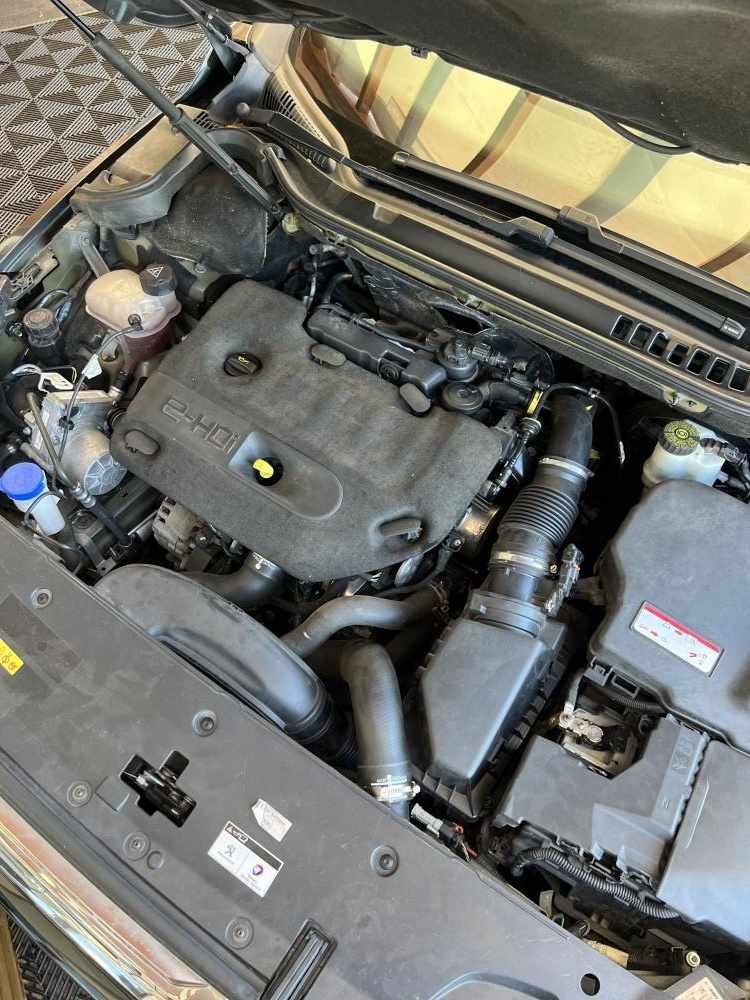 peugeot-508-sw-2015-diesel-1997cc