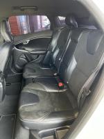 volvo-v40-2016-diesel-1969cc