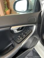 volvo-v40-2016-diesel-1969cc