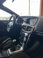 volvo-v40-2016-diesel-1969cc
