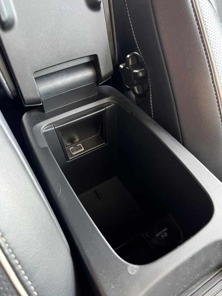 volvo-v40-2016-diesel-1969cc