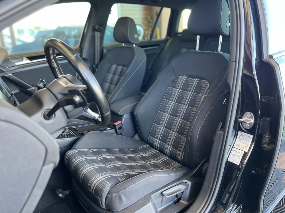 volkswagen-golf-variant-2016-diesel-1968cc