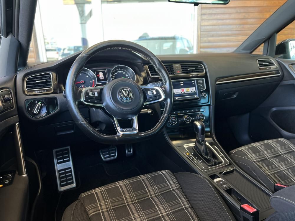 volkswagen-golf-variant-2016-diesel-1968cc