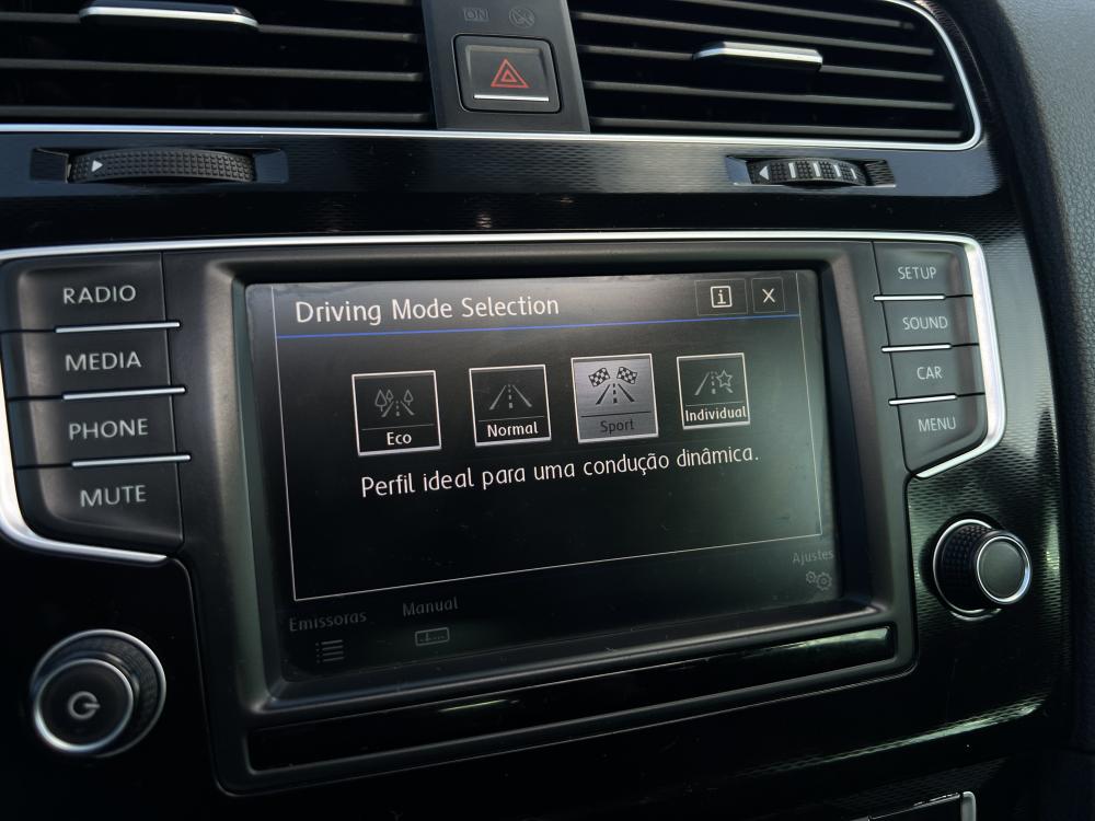 volkswagen-golf-variant-2016-diesel-1968cc