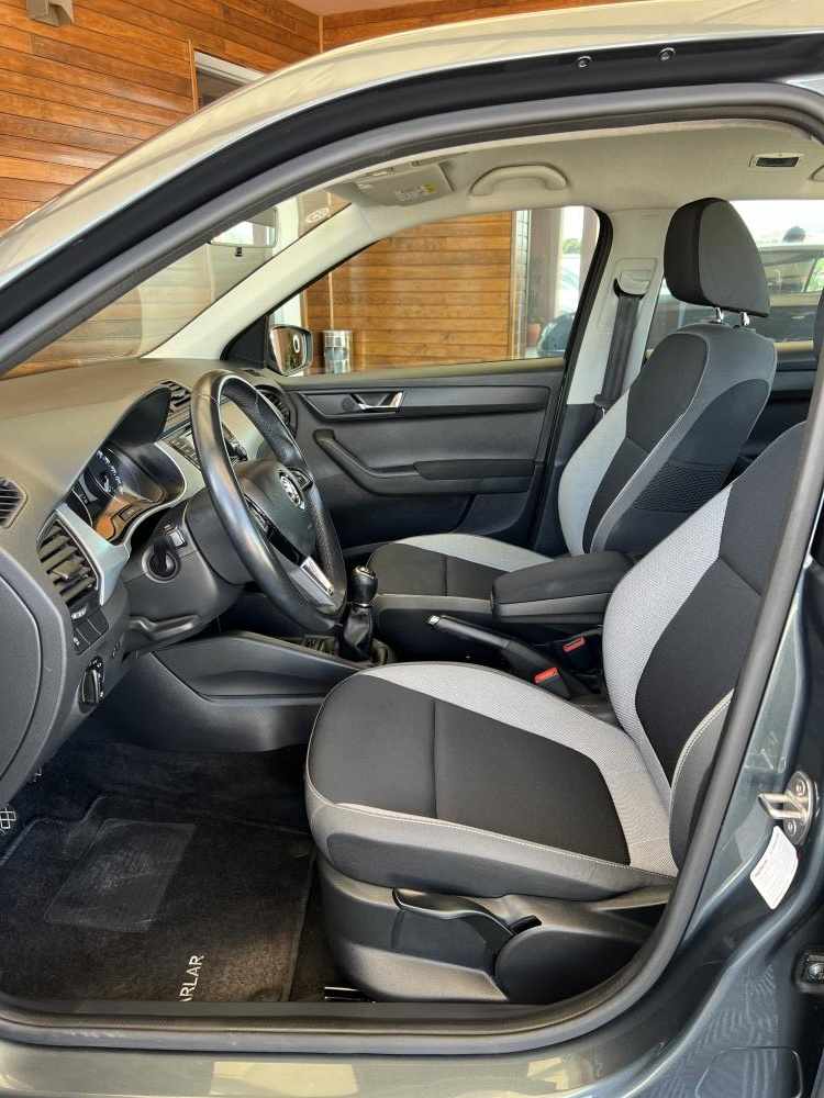 skoda-fabia-2016-gasolina-1197cc