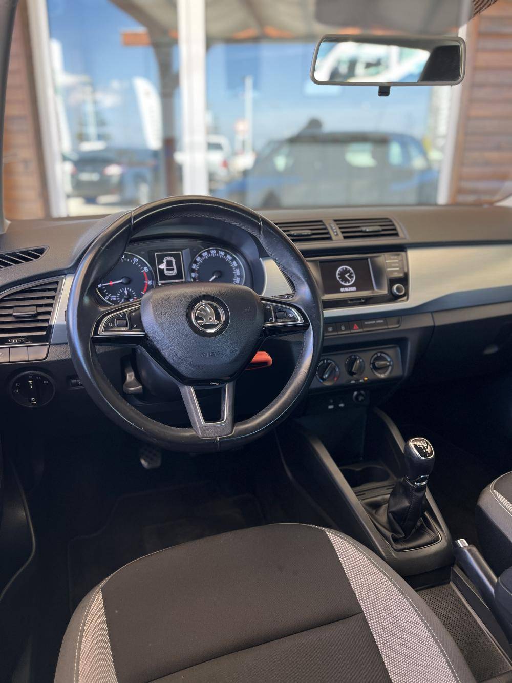 skoda-fabia-2016-gasolina-1197cc