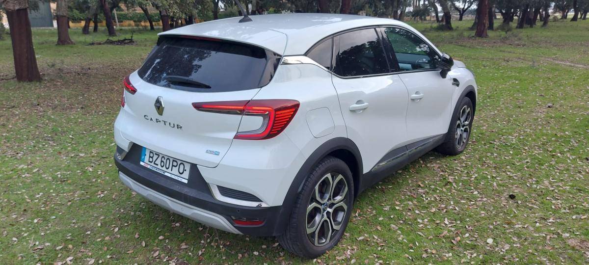 renault-captur-2020-hibrido-a-gasolina-1598cc