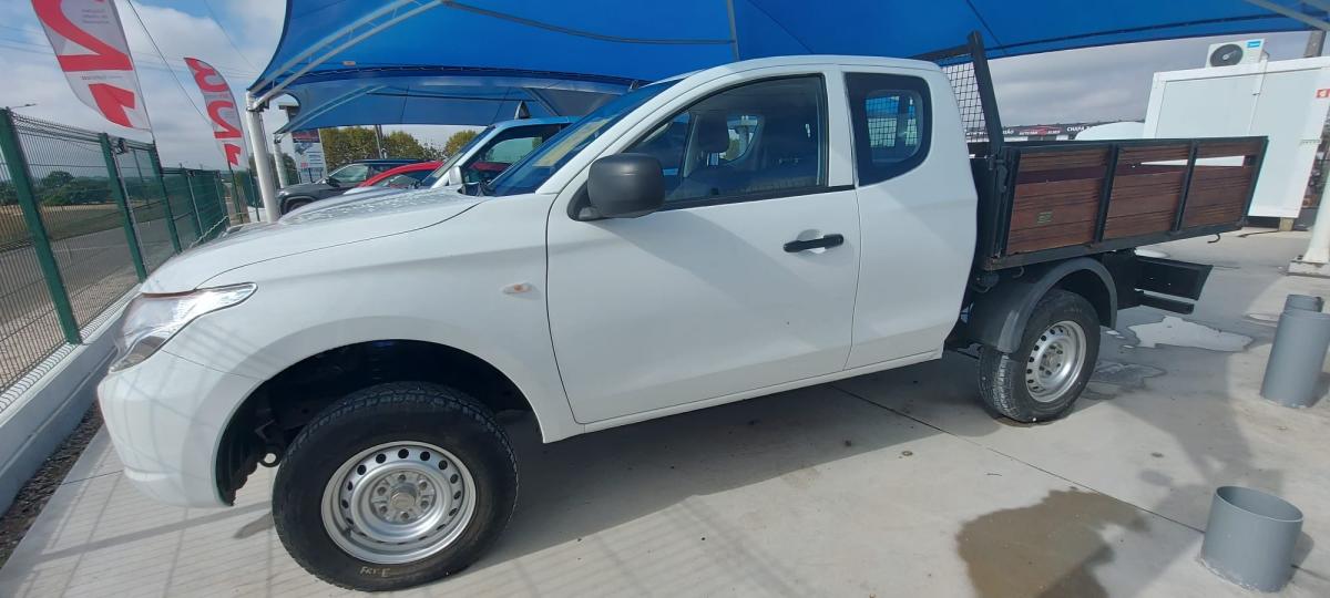 mitsubishi-l200-2018-diesel-2442cc
