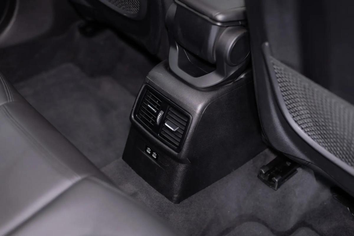 bmw-x1-sdrive16d-2020-diesel-1496cc