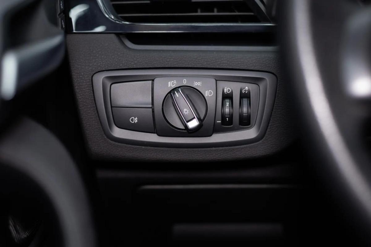 bmw-x1-sdrive16d-2020-diesel-1496cc