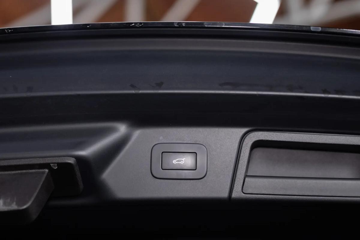land-rover-range-rover-velar-2022-hibrido-a-gasolina-1997cc