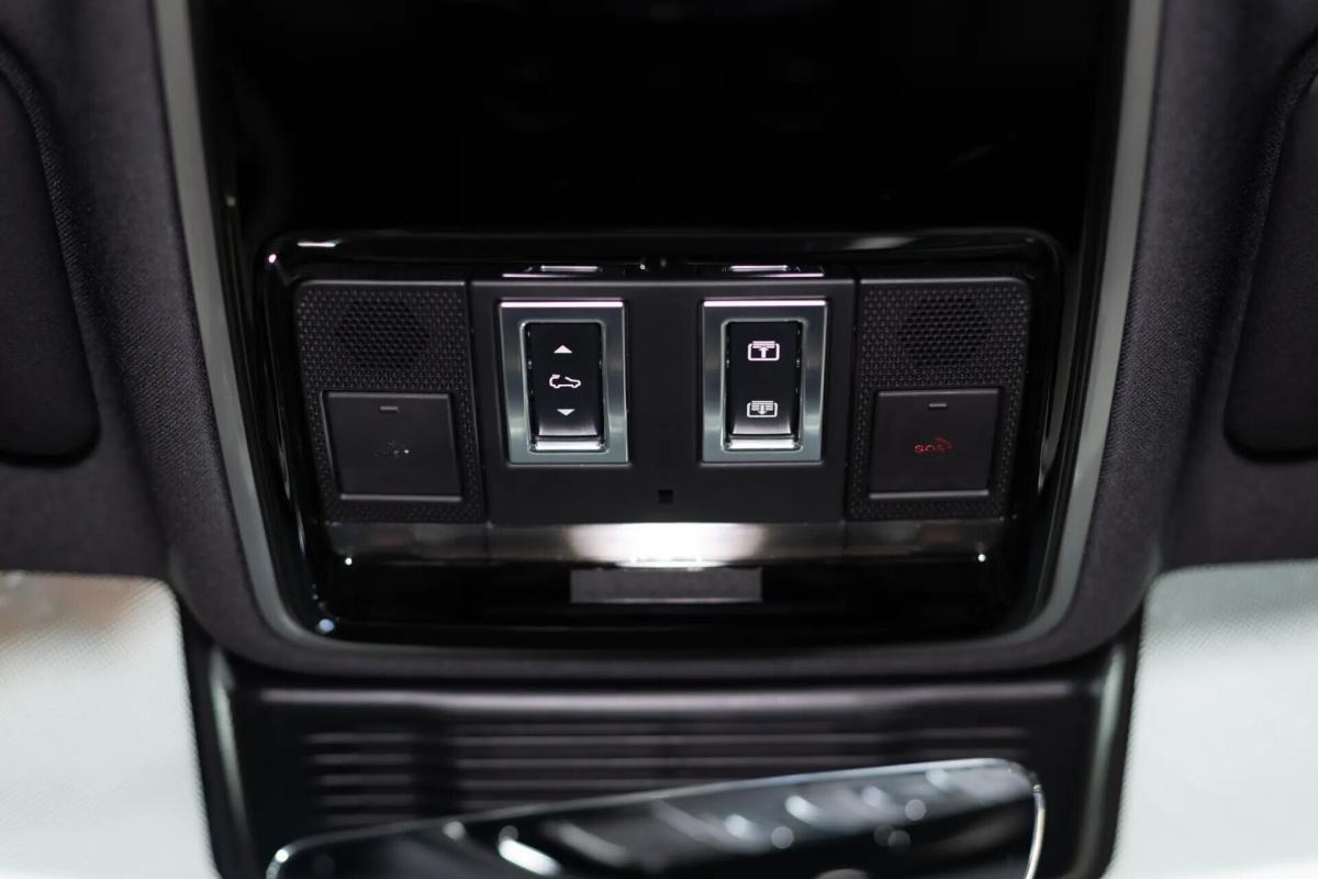 land-rover-range-rover-velar-2022-hibrido-a-gasolina-1997cc