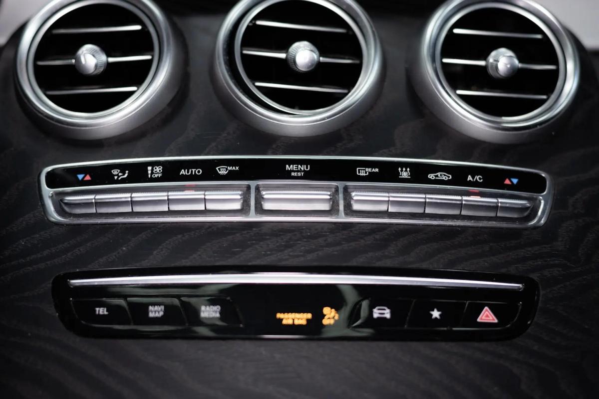 mercedes-benz-glc-300-e-4matic-2021-hibrido-a-gasolina-1991cc