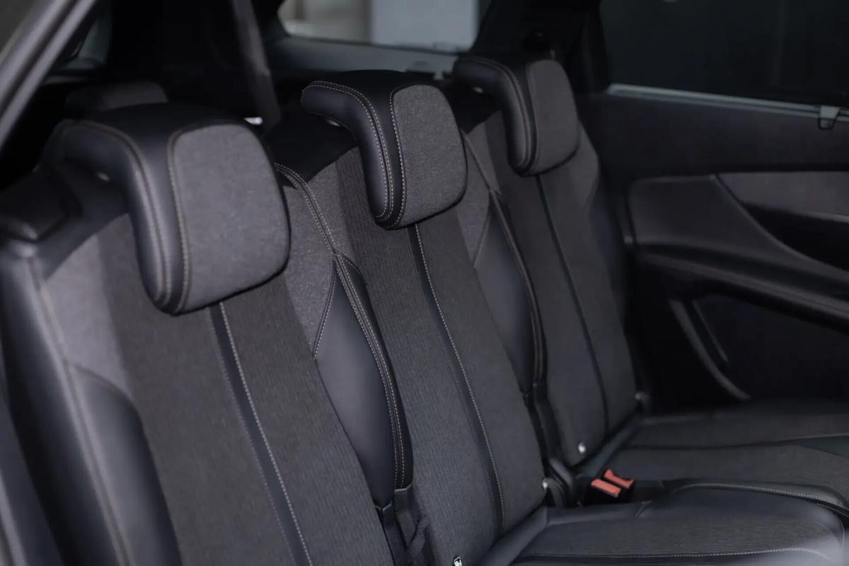 peugeot-5008-2020-diesel-1499cc
