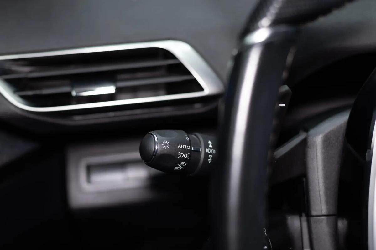 peugeot-5008-2020-diesel-1499cc