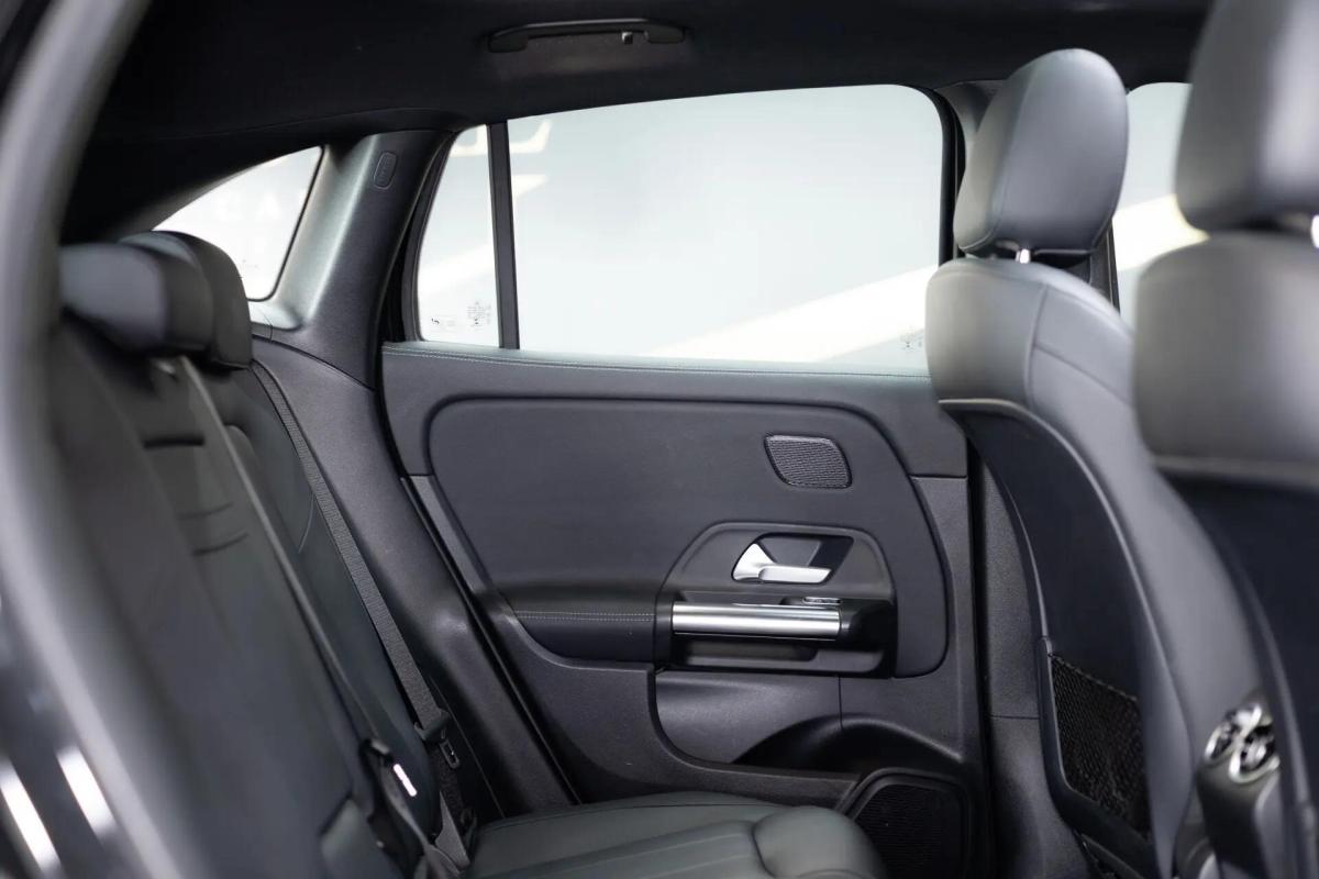 mercedes-benz-gla-250-e-2022-hibrido-a-gasolina-1332cc