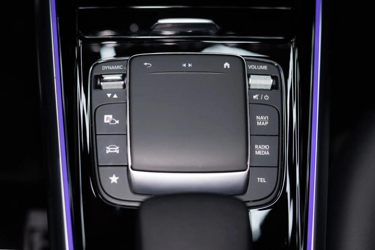 mercedes-benz-gla-250-e-2022-hibrido-a-gasolina-1332cc