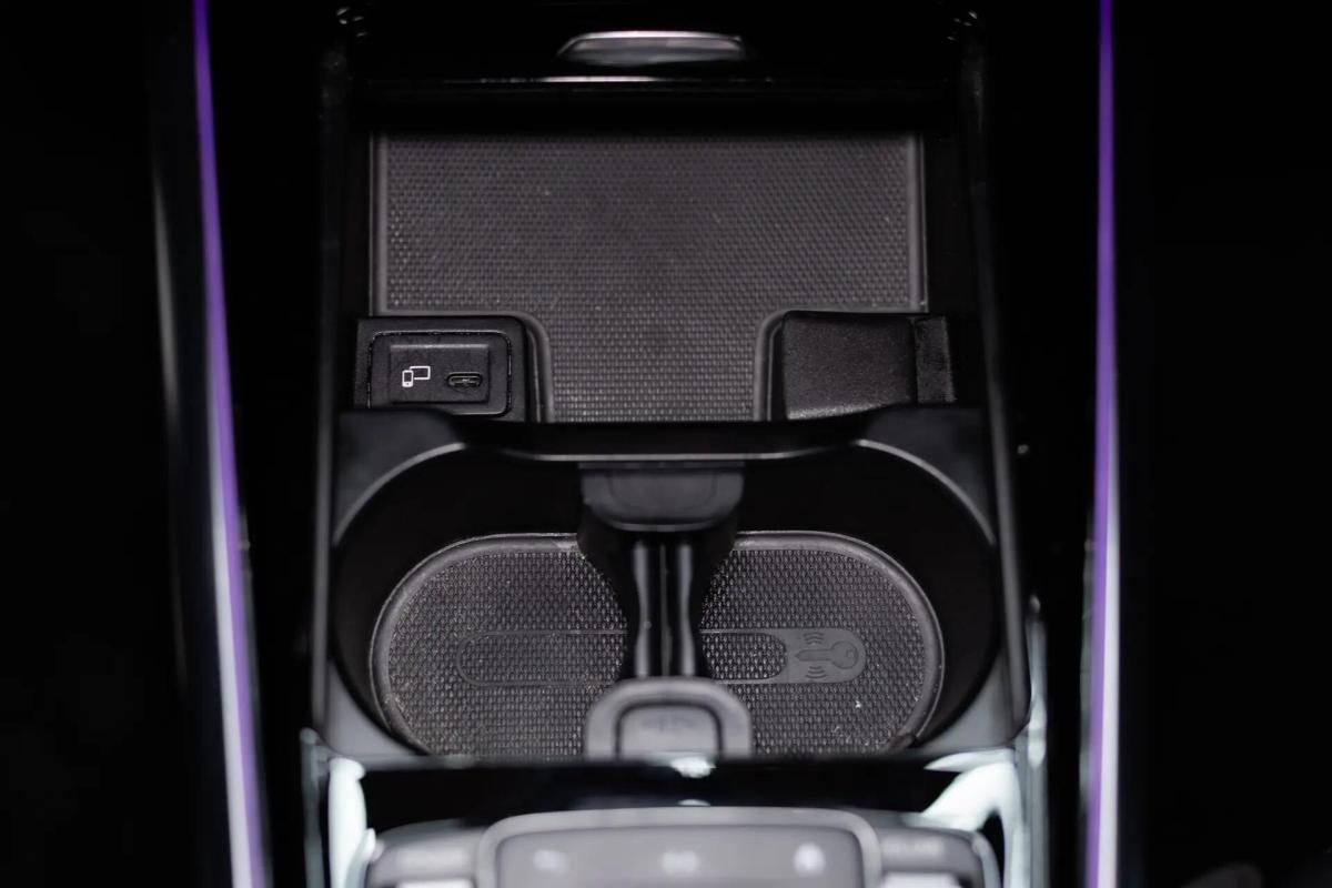 mercedes-benz-gla-250-e-2022-hibrido-a-gasolina-1332cc