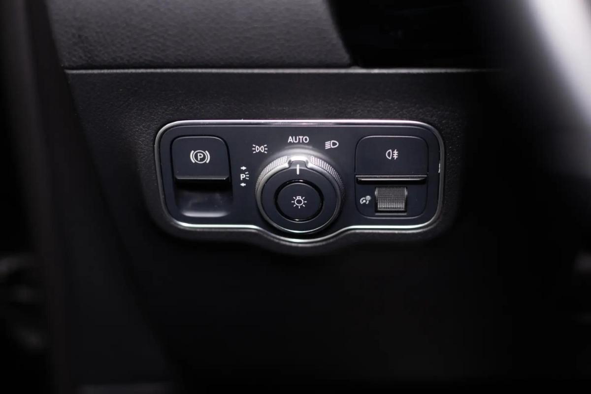 mercedes-benz-gla-250-e-2022-hibrido-a-gasolina-1332cc