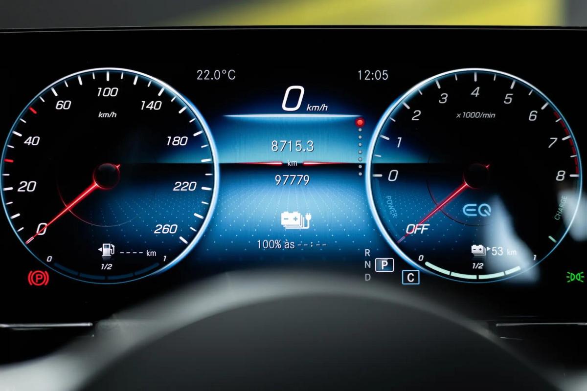 mercedes-benz-gla-250-e-2022-hibrido-a-gasolina-1332cc