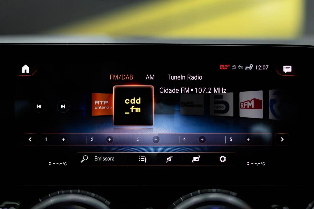 mercedes-benz-gla-250-e-2022-hibrido-a-gasolina-1332cc