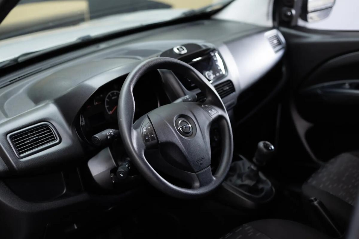 opel-combo-2018-diesel-1598cc