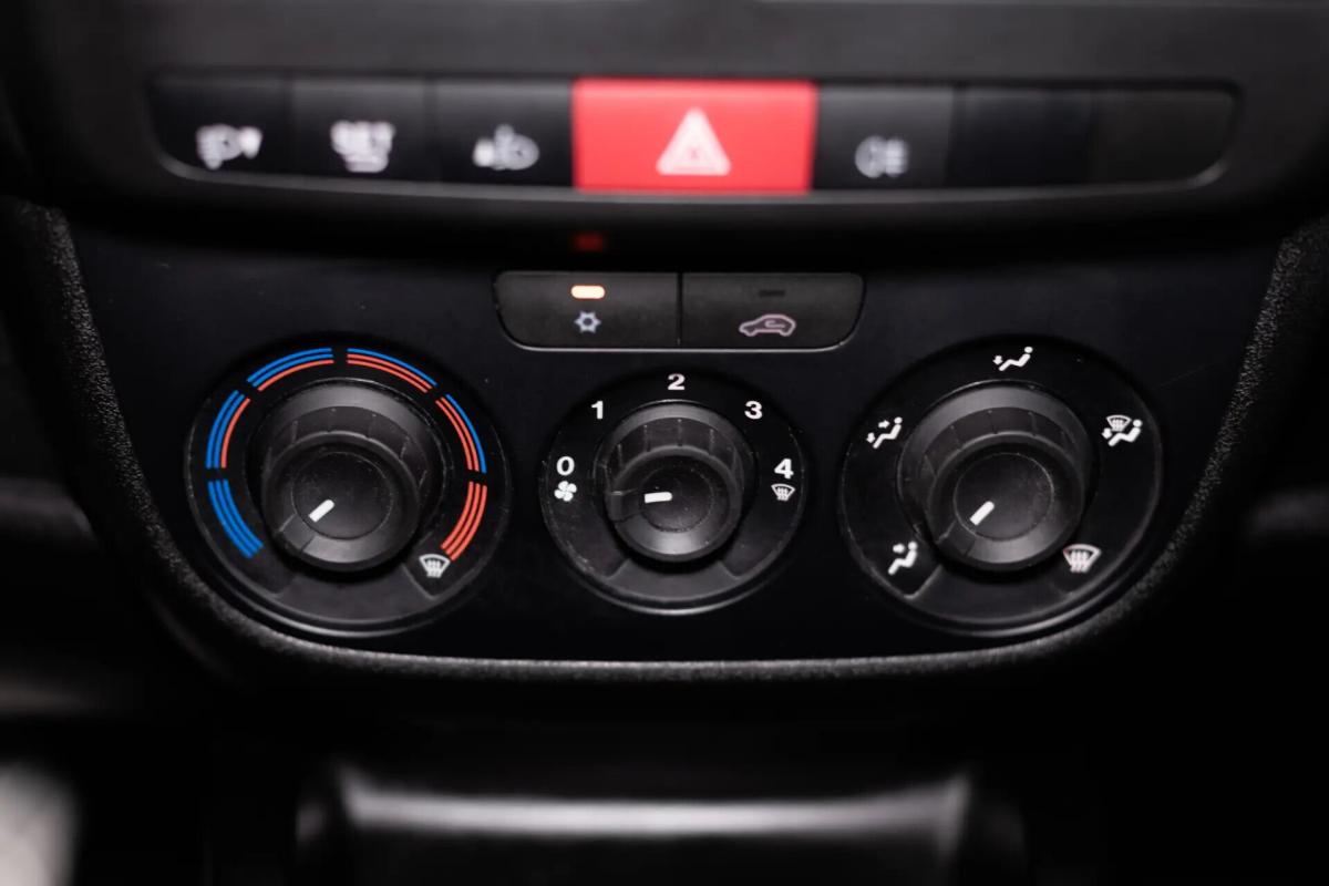opel-combo-2018-diesel-1598cc