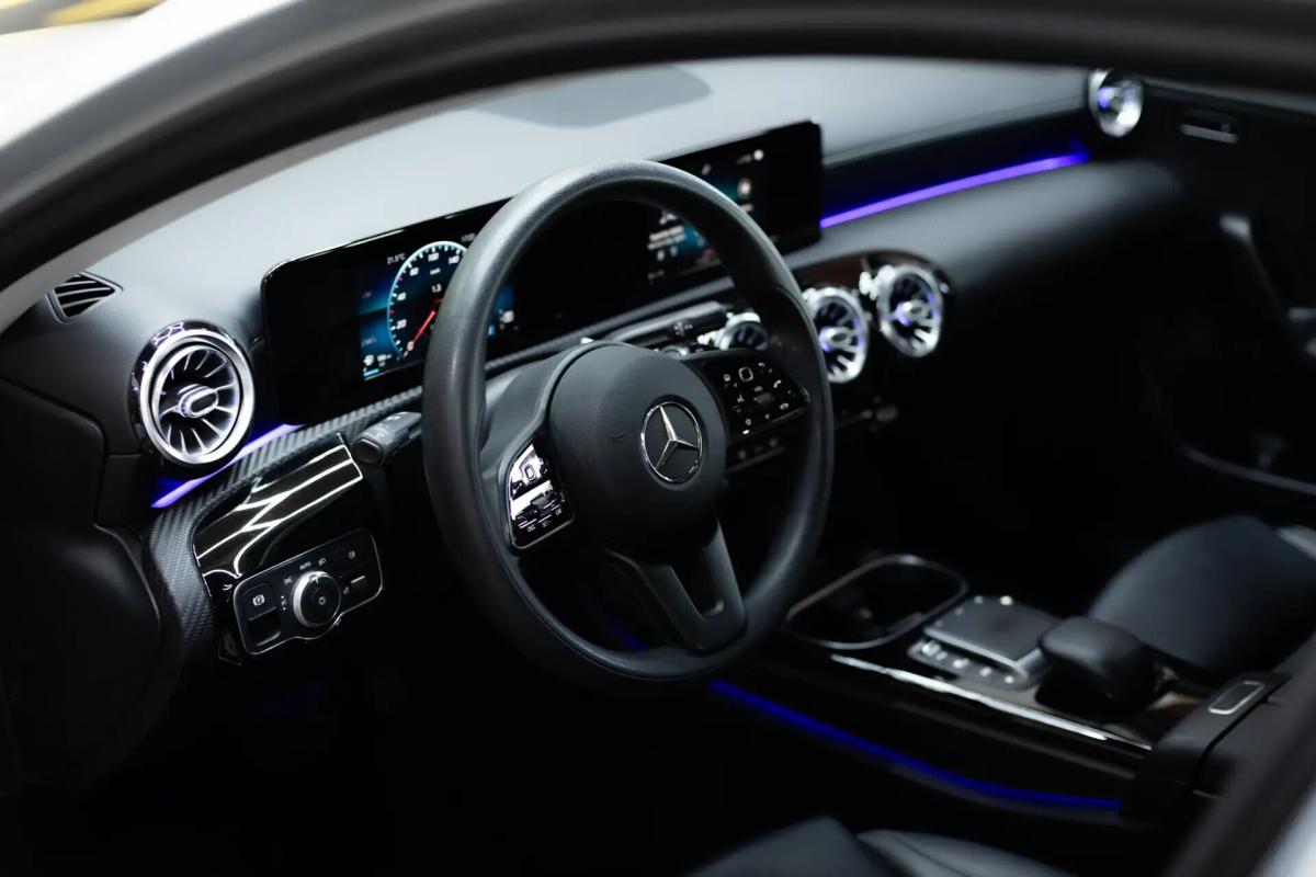 mercedes-benz-classe-a-a-180-limousine-auto-style-plus-gps-led-2020-diesel-1461cc