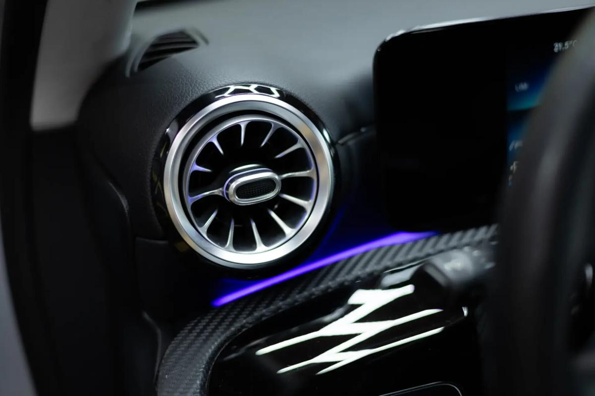 mercedes-benz-classe-a-a-180-limousine-auto-style-plus-gps-led-2020-diesel-1461cc