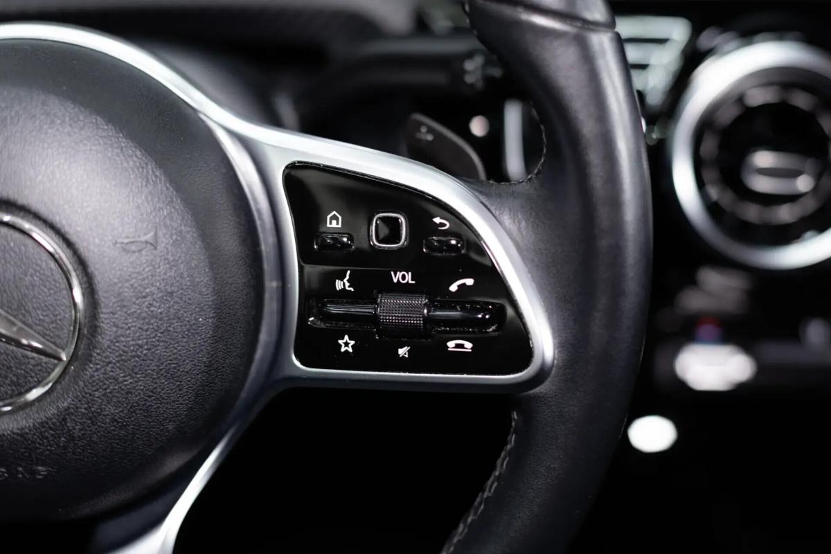 mercedes-benz-classe-a-a-180-limousine-auto-style-plus-gps-led-2020-diesel-1461cc