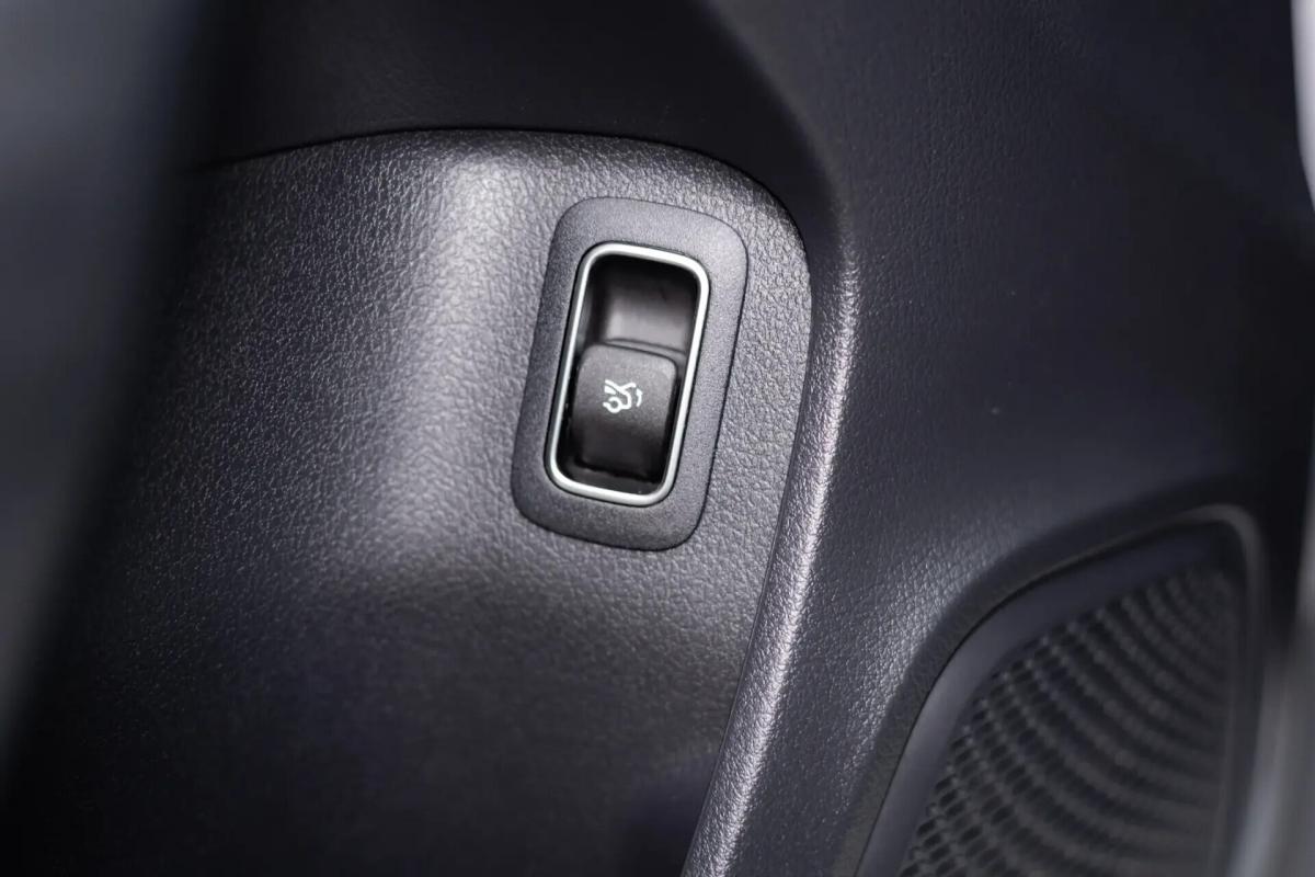 mercedes-benz-classe-a-a-180-limousine-auto-style-plus-gps-led-2020-diesel-1461cc