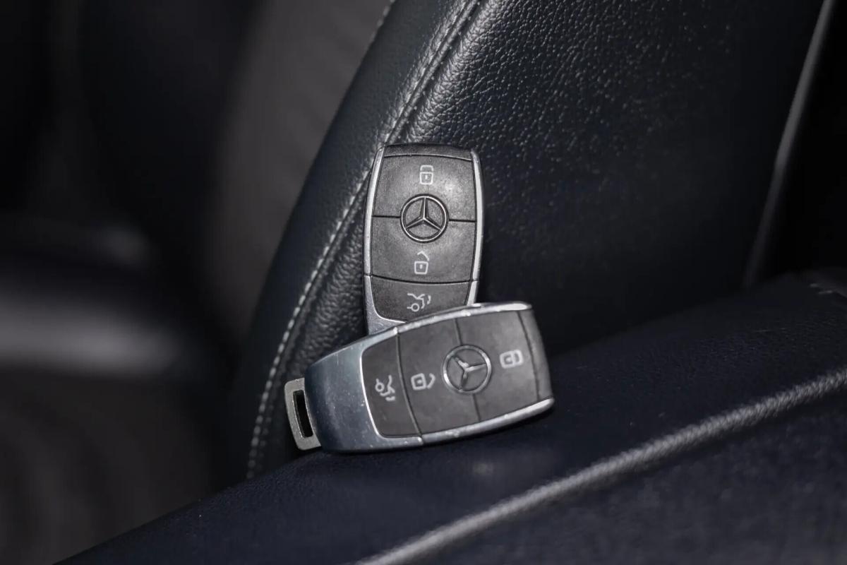 mercedes-benz-classe-a-a-180-limousine-auto-style-plus-gps-led-2020-diesel-1461cc